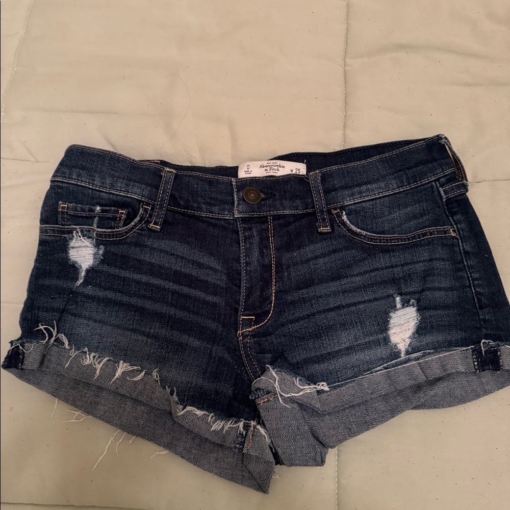 abercrombie low waisted jean shorts